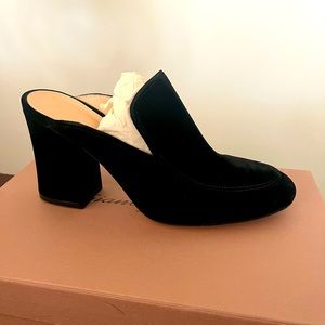 Gianvito Rossi Milano 7.5 Velvet Black Loafers